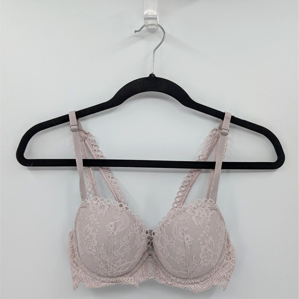 Victoria's Secret Bra 32C Lavender Lace Lined Demi Angels